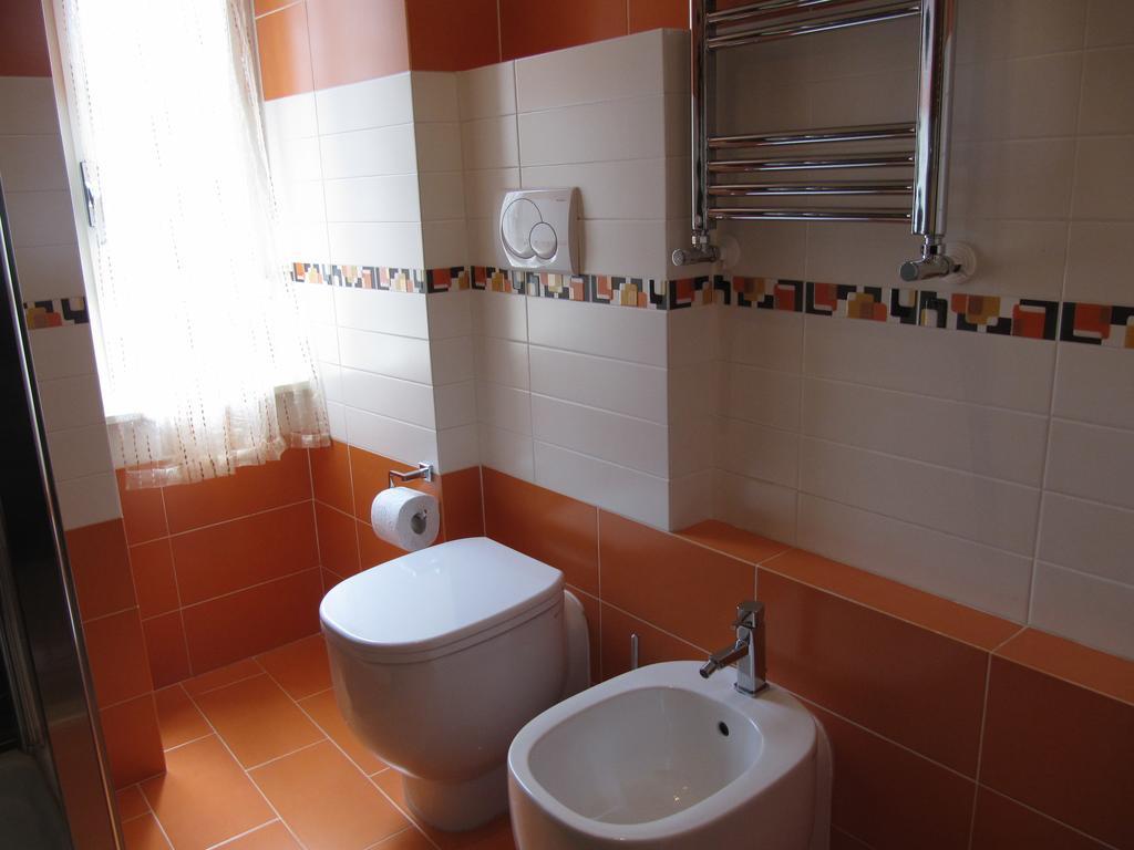 Casa Vacanze Pietro Al Vaticano Rome Bilik gambar